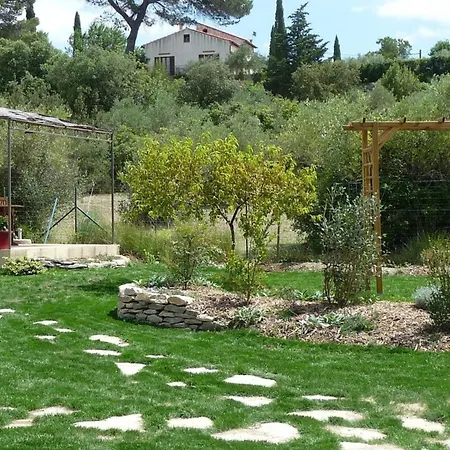 De Camp Cheri Villa