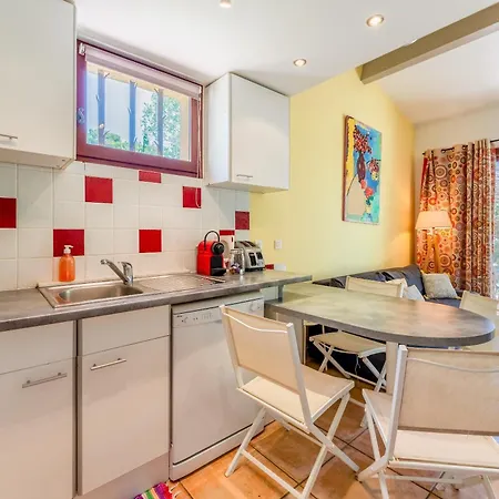 De Camp Cheri * Sommières